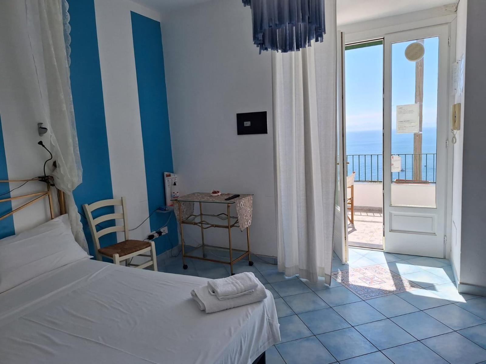 Residenza Gennaro Hotel Амалфи Екстериор снимка